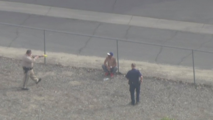 Pursuit suspect tries to hide from CHP in 7-Eleven