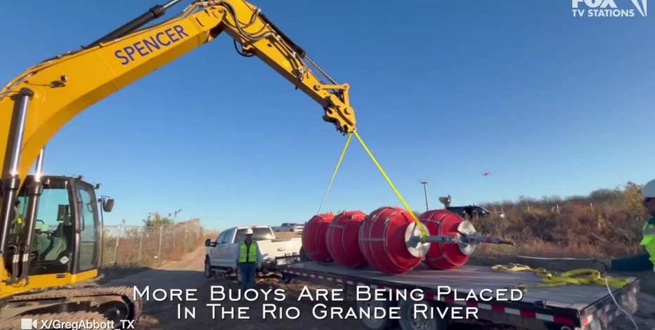 Texas adds more border buoys to Rio Grande in attempt to stop illegal crossings
