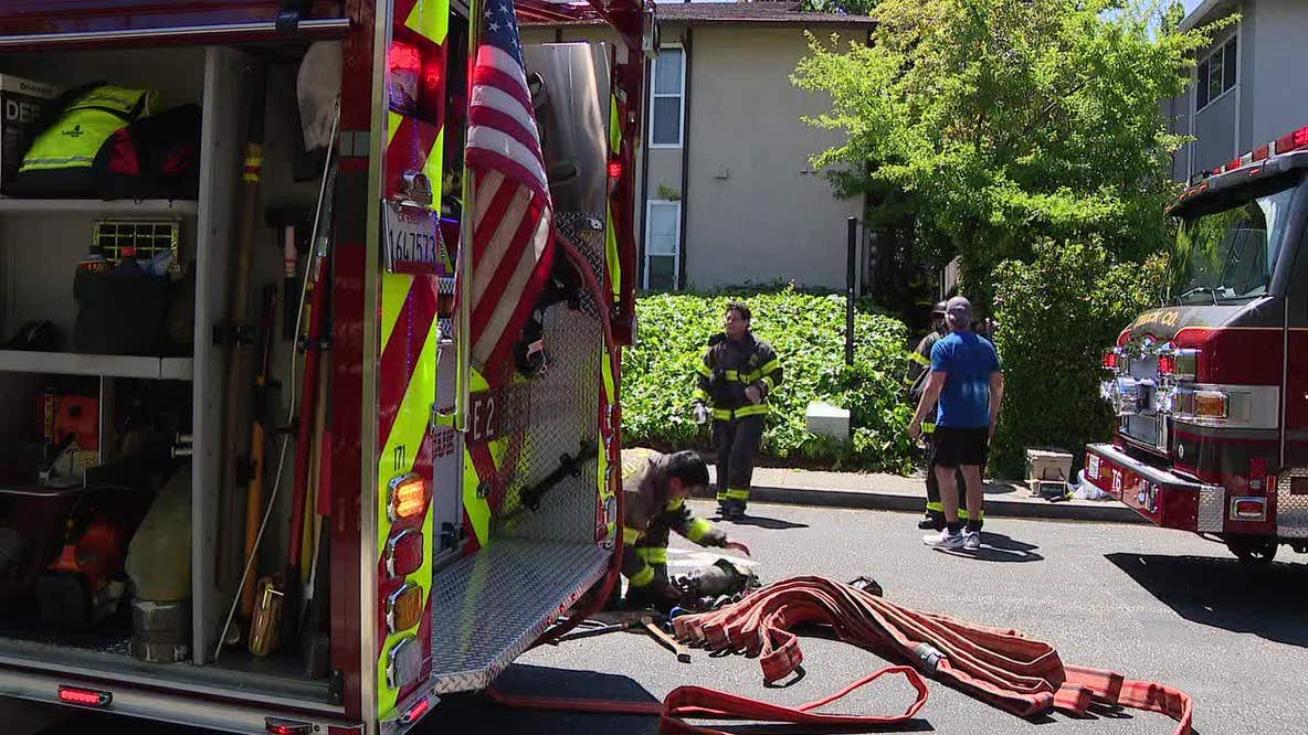 Pleasant Hill families displaced after apartment fire