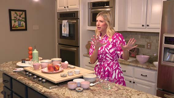 How to make peach crumb cake