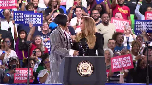 Beyonce makes appearance at Kamala Harris' Houston rally