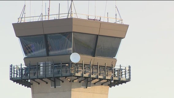 Government shutdown threatens holiday travel as FAA staffing woes cause major delays