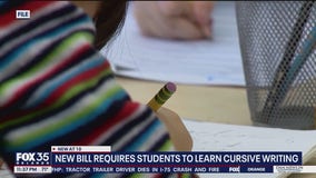 Florida bill would bring cursive writing back to schools