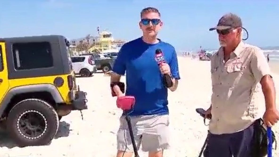 Holiday special: Beach treasure hunting