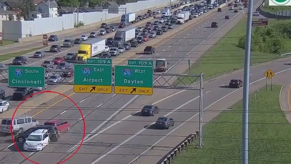 Driver stops on freeway, causes chain-reaction crash