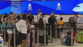 Airlines continue to have delays