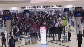 FAA reduces air travel as shutdown continues | West Coast Wrap