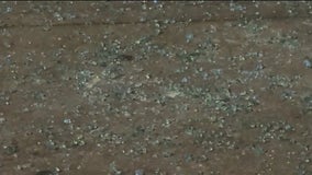 2 injured by falling glass in Queens