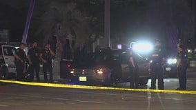 Southwest Houston: Woman killed, man injured in parking lot shootout between couples, police say