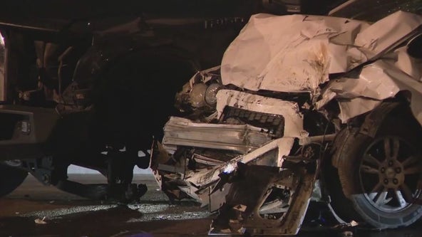 Man killed in 2-car crash in Phoenix