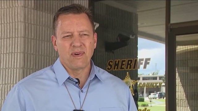 Man stabbed to death in Marion County; deputies searching for suspect