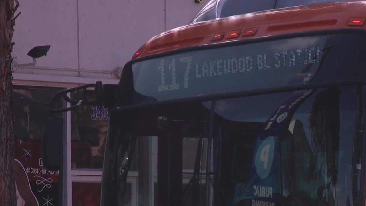 Suspect sought in Metro bus stabbing | FOX 11 Los Angeles