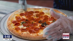 Texas To-Do List: Delucca Pizza