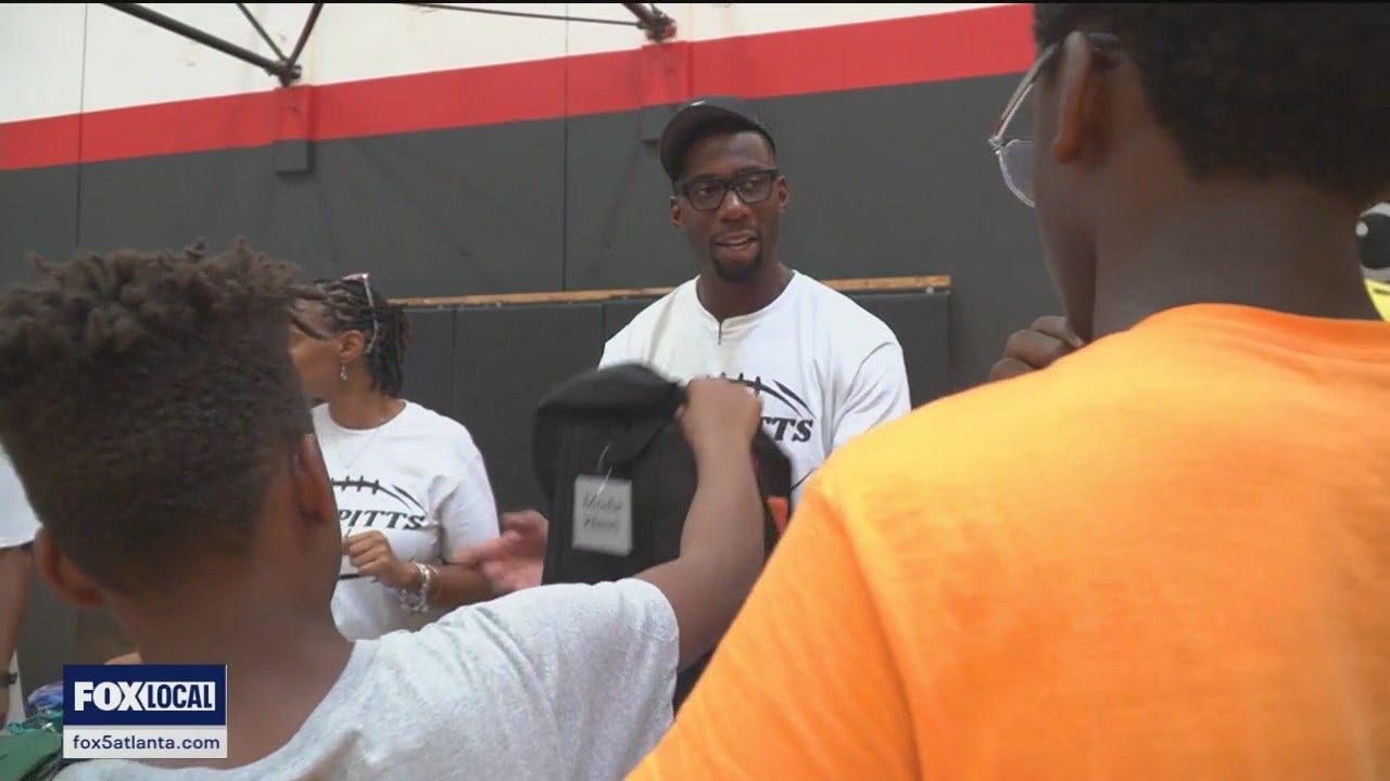 Kyle Pitts gives back before training camp kicks off | FOX 5 Atlanta