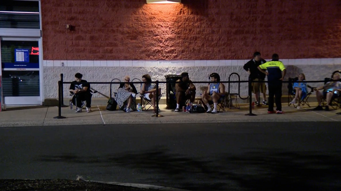 Nintendo Switch 2: Line forms outside Best Buy in Philly ahead in store launch