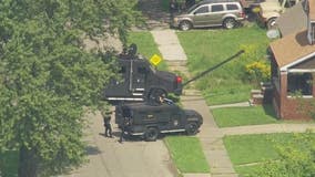 Detroit police search warrant on city's east side