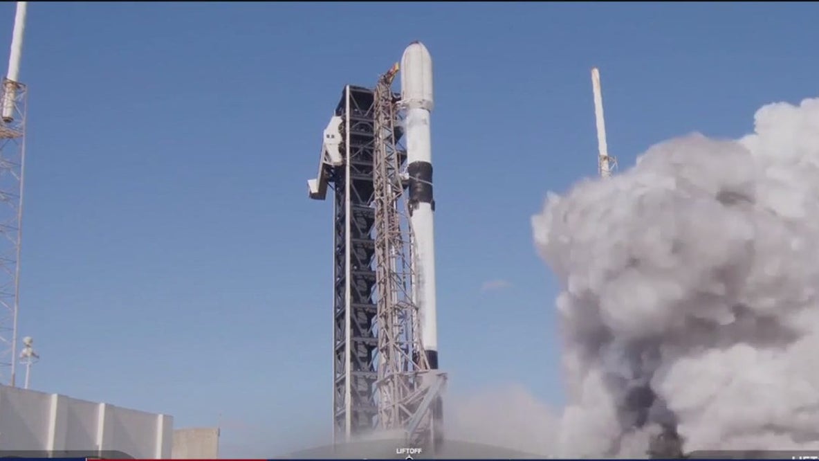Musk positions his Starlink company to net FAA communications contract
