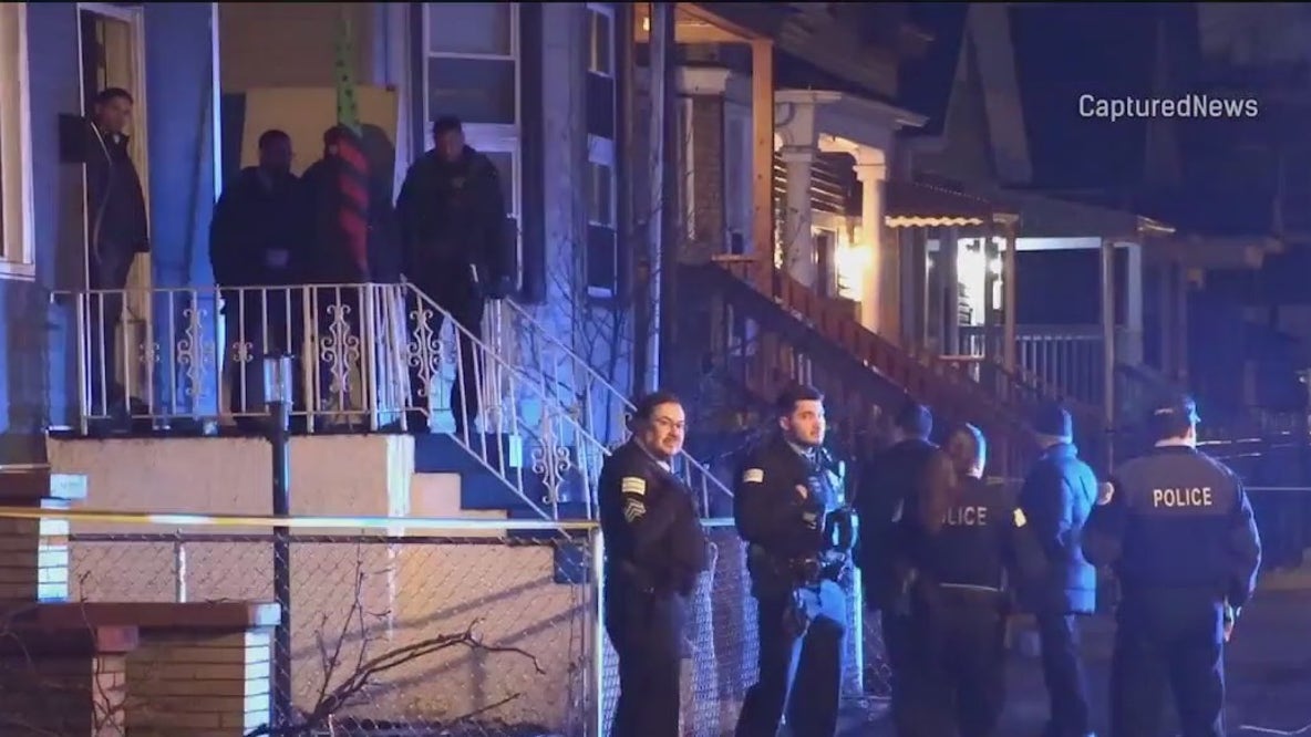Man killed in fire on Chicago's West Side, arson investigation underway, police say