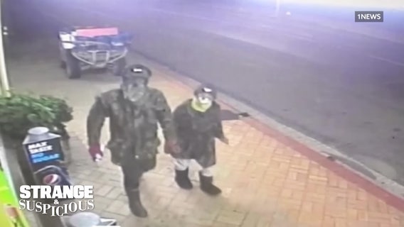 Search continues for New Zealand father who vanished into forest with his children 2 years ago