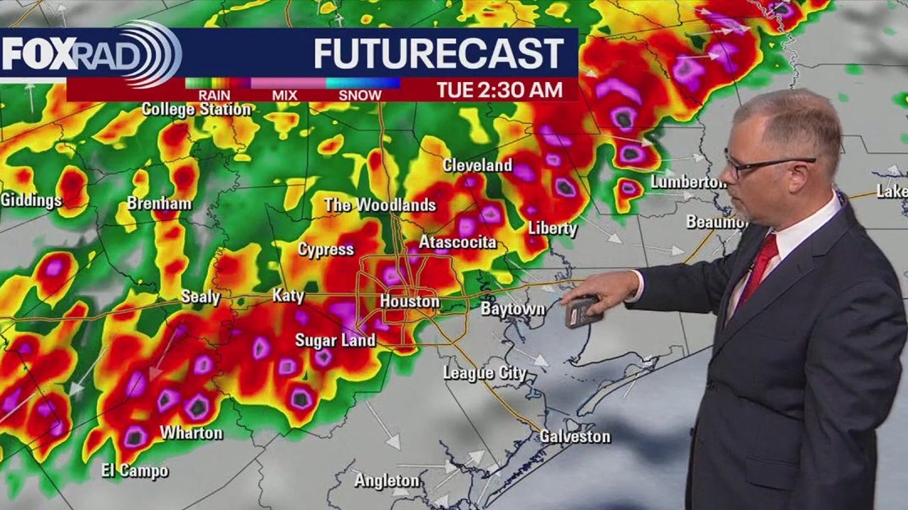 Houston Weather: Strong Storms Possible Tonight