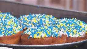 National Bakery & Deli helping fans celebrate Brewers playoff run