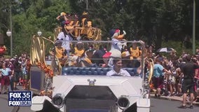 Fans cheer for Little League World Champs at Disney parade