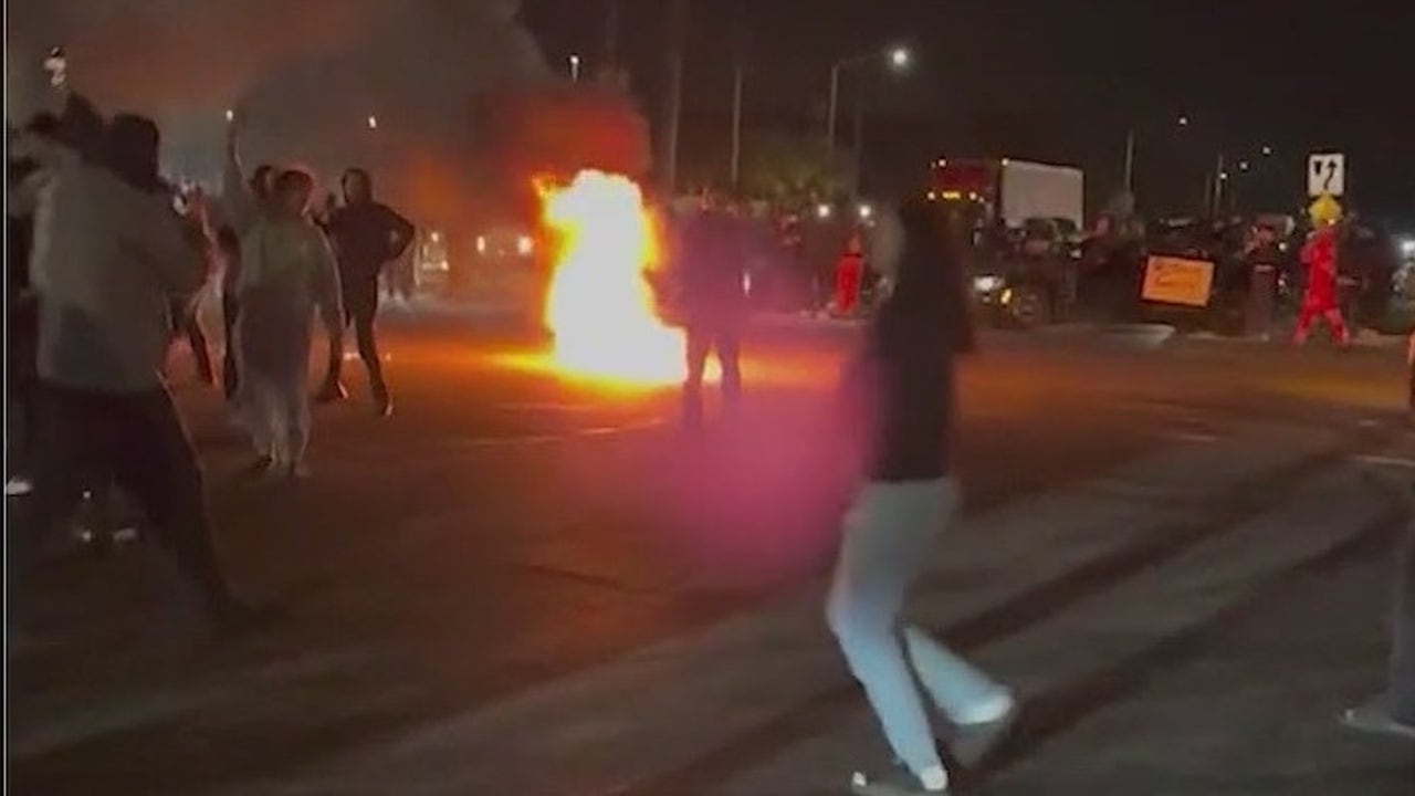 Drivers Terrorized In Orange County Street Takeover FOX 35 Orlando drivers-terrorized-in-orange-county-street-takeover-fox-35-orlando