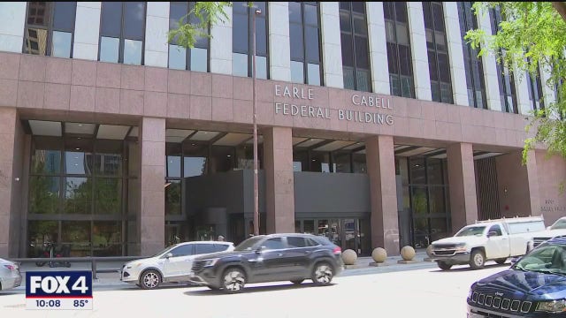 Witnesses report plainclothes ICE agents making arrests at Dallas immigration court