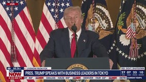 Trump speaks with business leaders in Tokyo