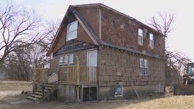 Detroit woman finds two people dead in home