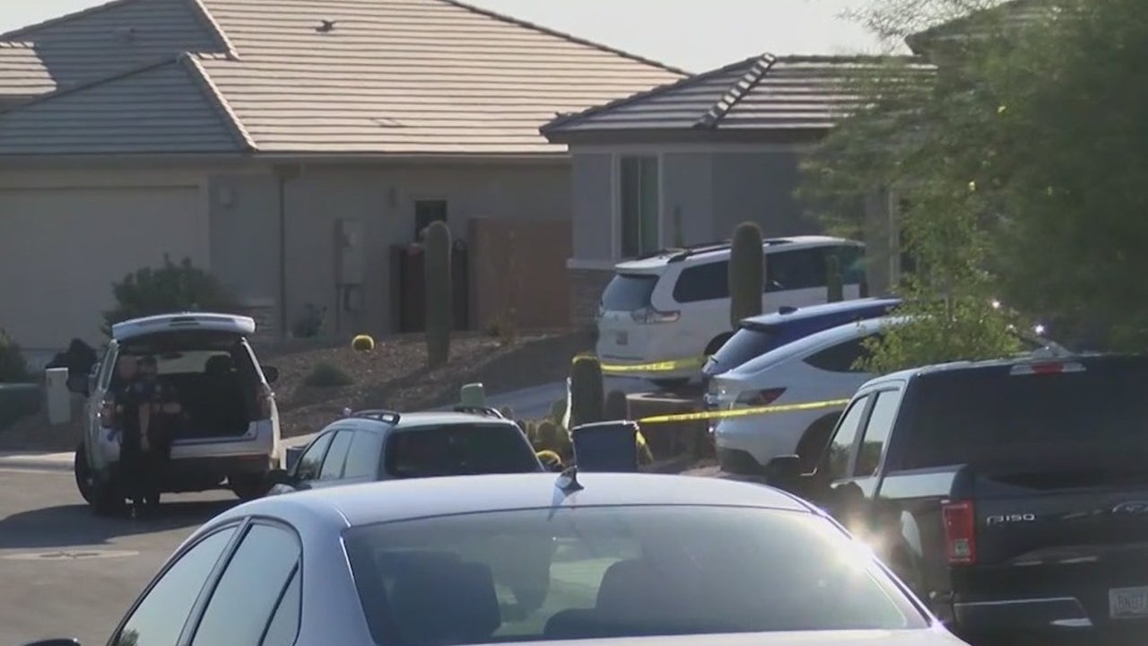 Az Child Dead After Being Found In Car, Pd Says