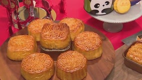 Celebrating Mid-Autumn Festival at Kee Wah Bakery