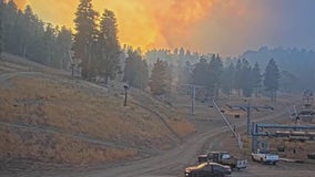 Ski resort uses snow-making machines to fight fire