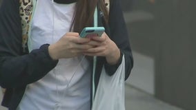 LAUSD board bans cell phones for students