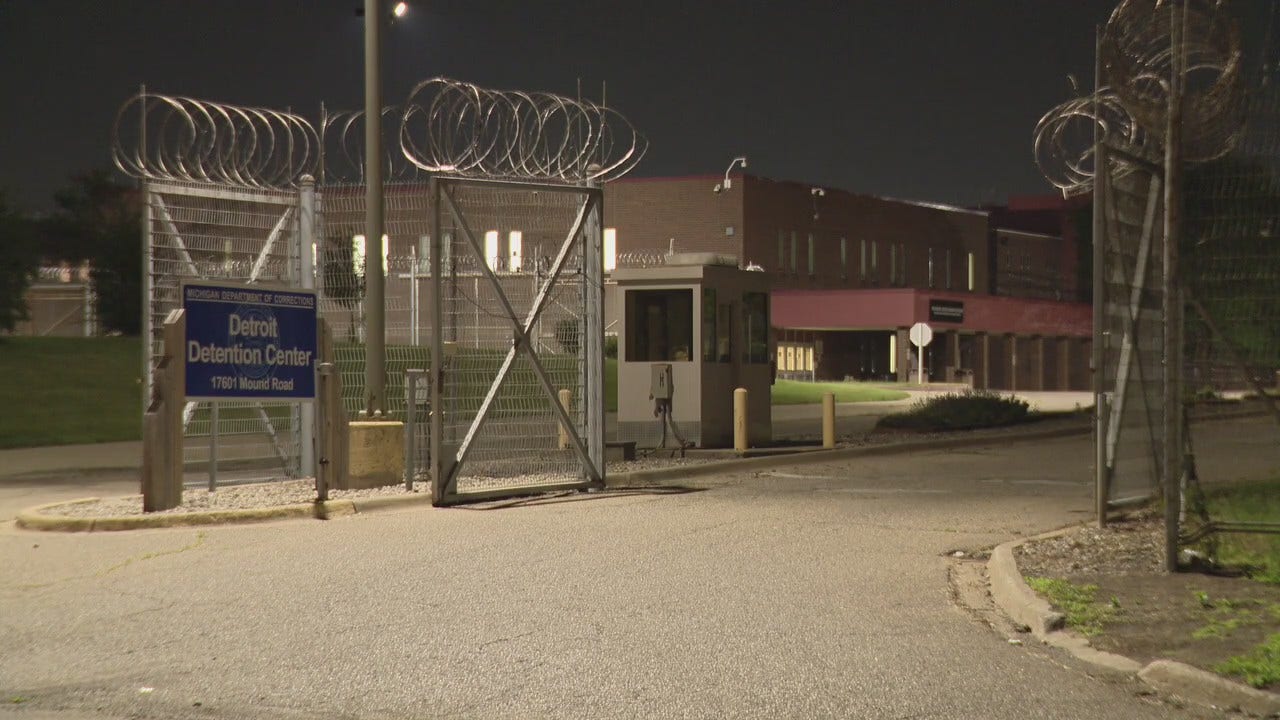 Still no charges in Oakland County deputy's fatal shooting | FOX 2 Detroit