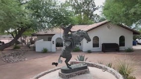 Gorgeous 4-acre estate in Gilbert l Cool House