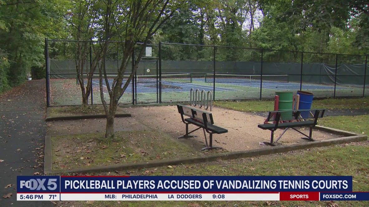 Pickleball players accused of vandalizing tennis courts