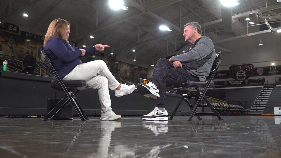 WATCH - Jennifer Hammond sits down with Oakland University basketball head coach Greg Kampe to talk about his 700th career victory