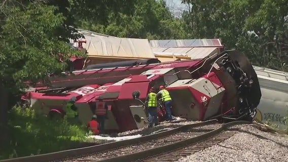 Hartford train derailment and fuel spill