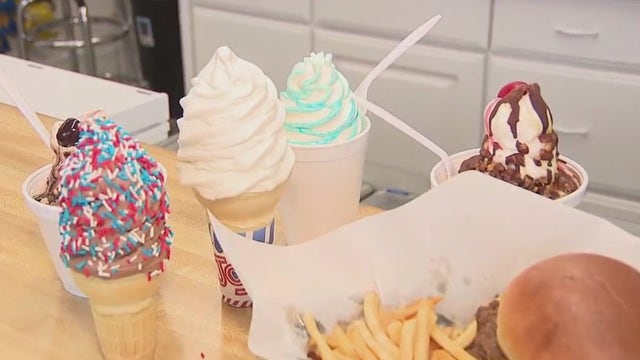 Lee's Dairy Treat in Brookfield offers old-fashioned atmosphere