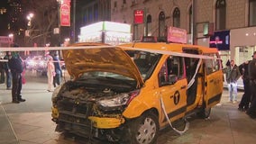 Taxi jumps curb, strikes pedestrians in Midtown