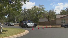 2 found dead in South Austin home