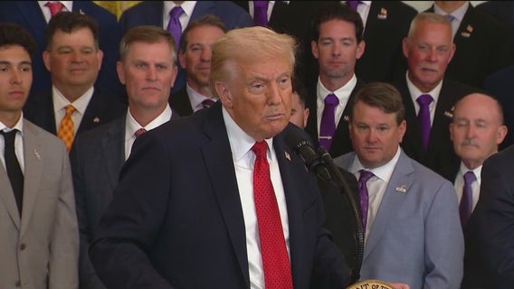 Senate Republicans meet Trump as shutdown fight enters third week