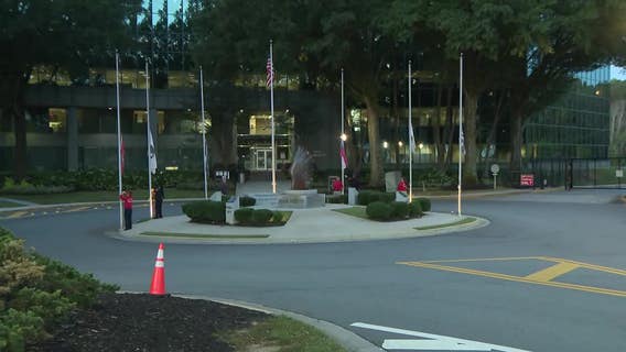 Veteran DeKalb County firefighter dies after battling warehouse blaze