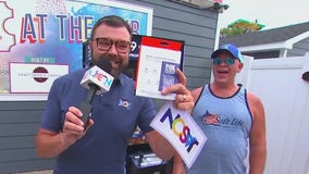 The Jason Show at MN State Fair: Claw machine game