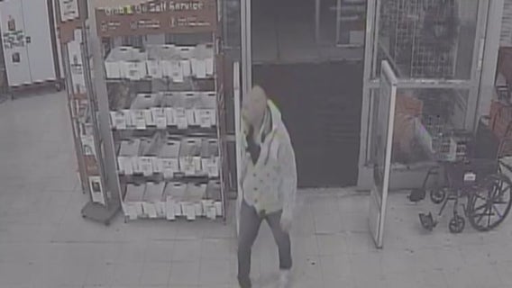 Southfield police search for 'peeping tom'