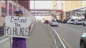 Twins fan banned from Target Field for a year