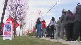 Milwaukee early voting lines continue Saturday