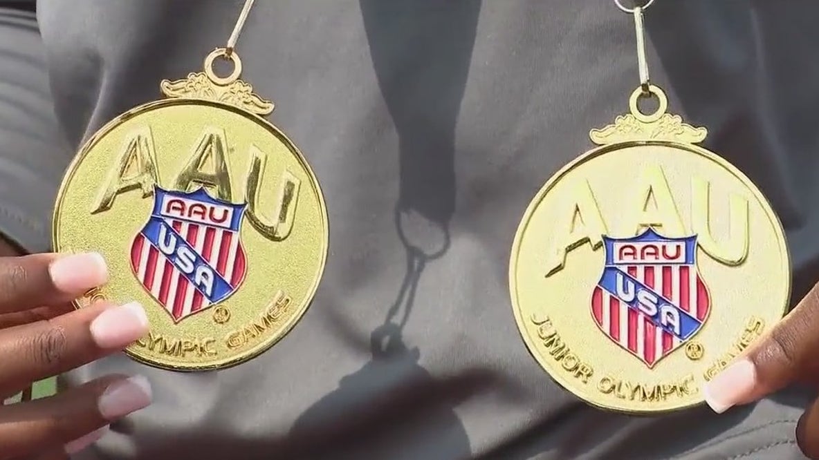 Teen breaks AAU Junior Olympics national record
