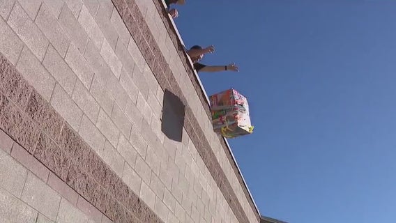 Kyrene students take part in pumpkin drop